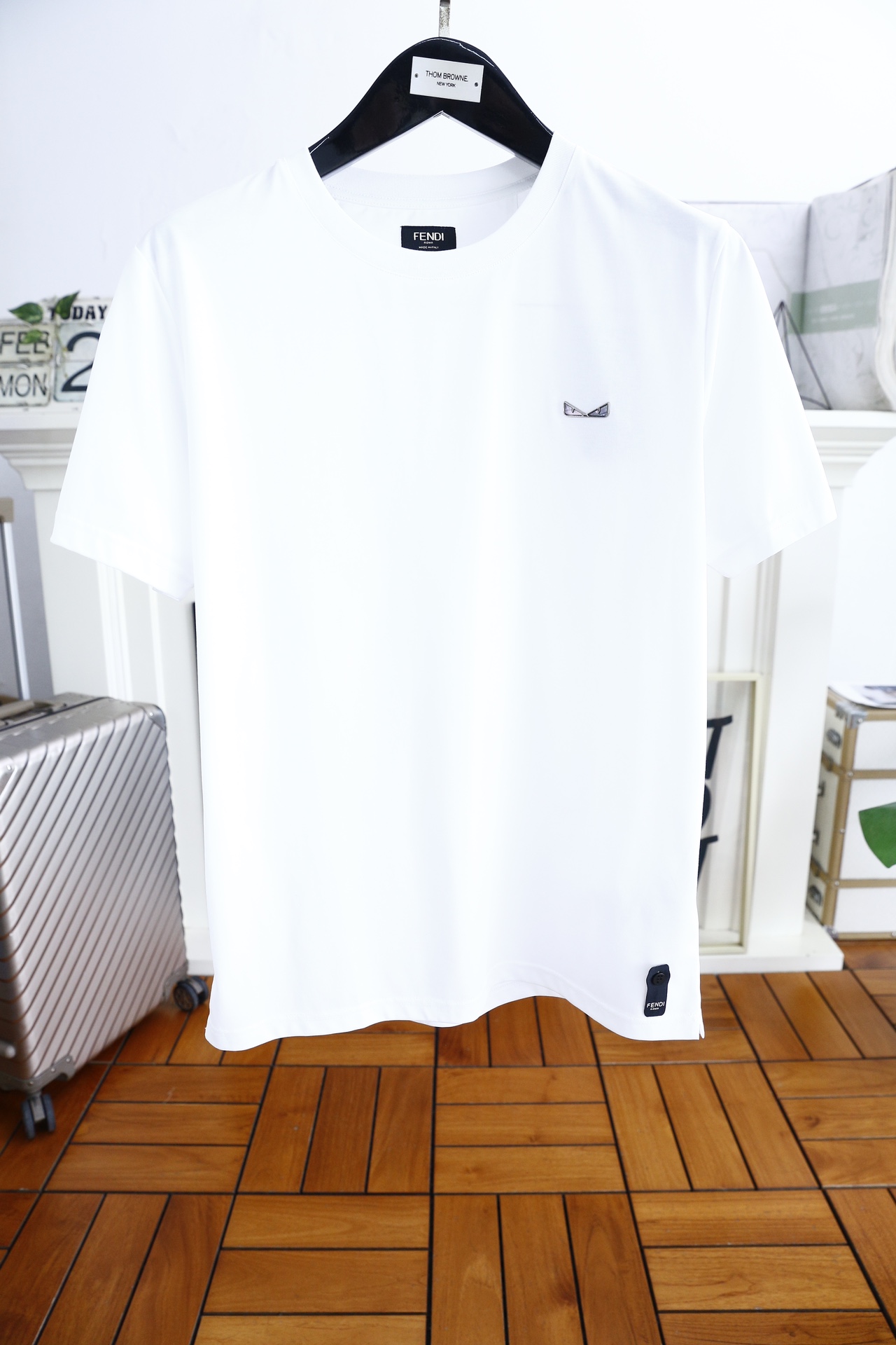 【使い勝手抜群】2024 フェンディ 新作 半袖Tシャツ スーパーコピー