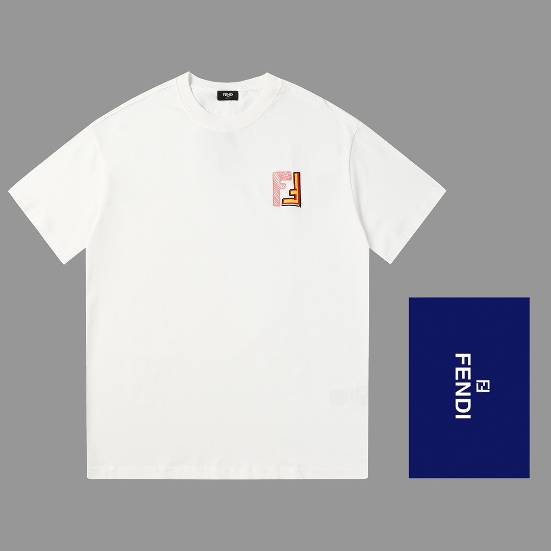 完売前に！2024 フェンディ 新作 半袖Tシャツ コピー