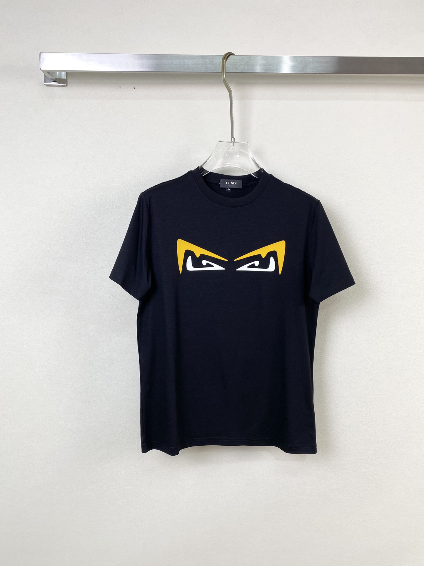 【即発】★ 2024 フェンディ 新作 半袖Tシャツ コピー 4色
