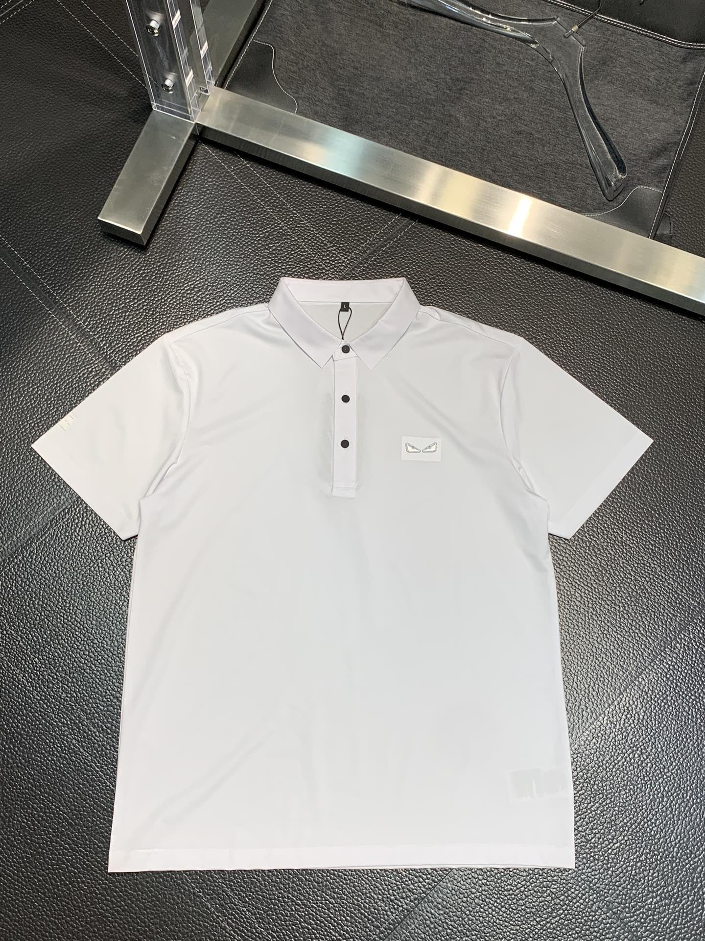 おすすめ 2024 フェンディ 新作 半袖Tシャツ スーパーコピー 3色