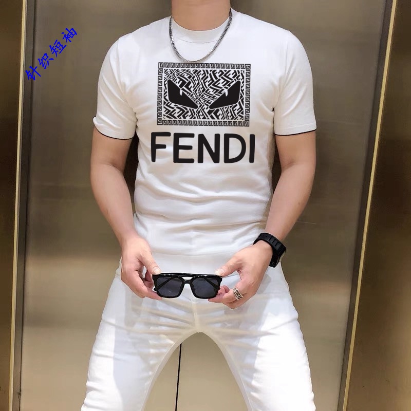 一目惚れ♪ 2024 フェンディ 新作 半袖Tシャツ コピー 4色