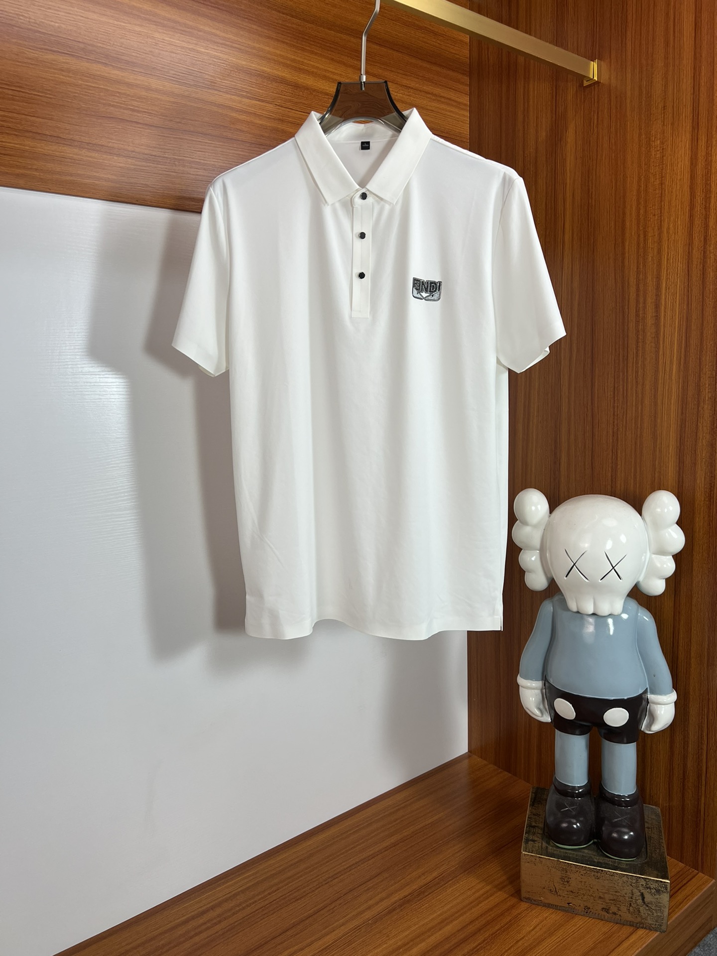 ☆超人気☆ 2024 フェンディ 新作 半袖Tシャツ スーパーコピー