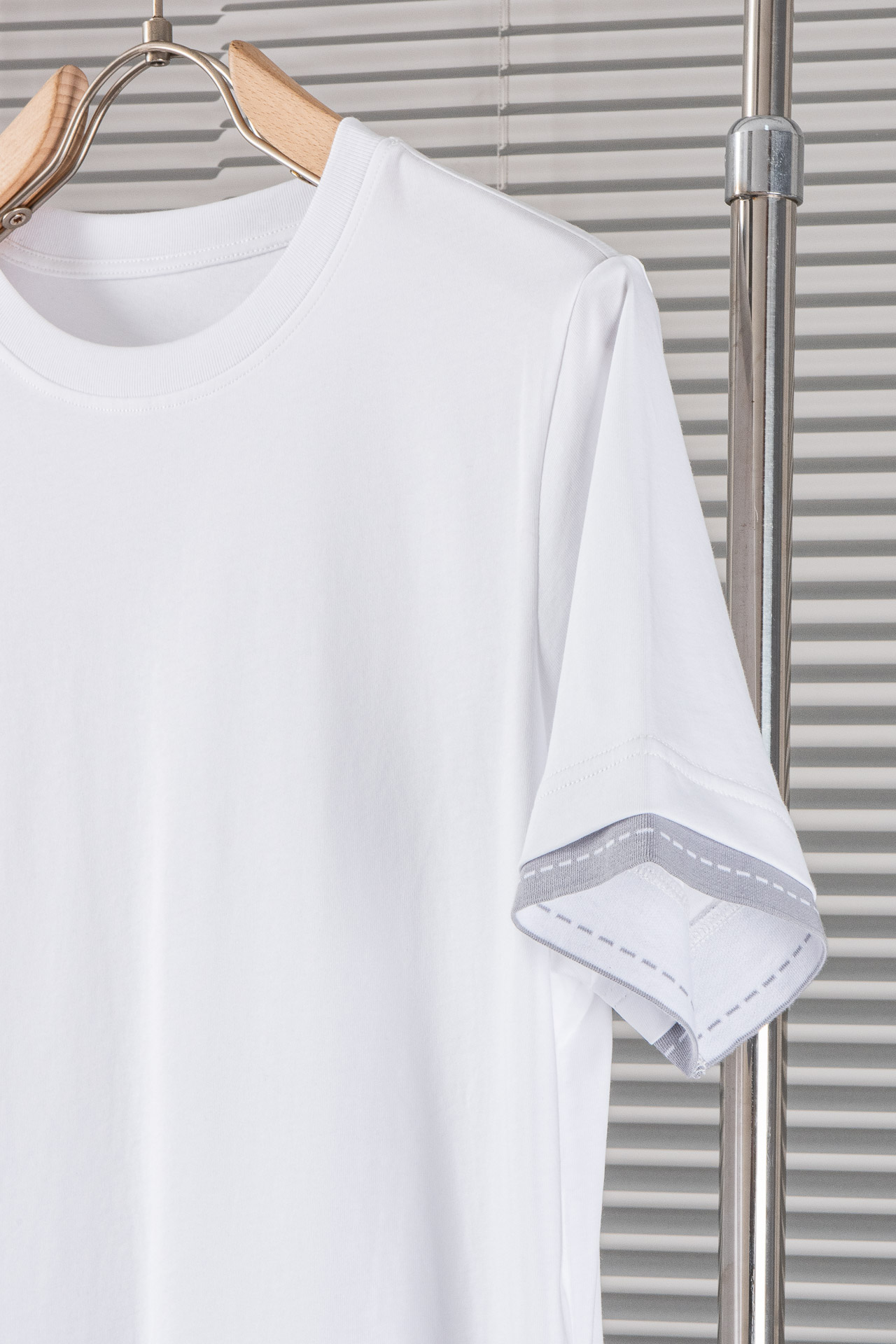 絶対欲しい！2024 エルメス 新作 半袖Tシャツ コピー