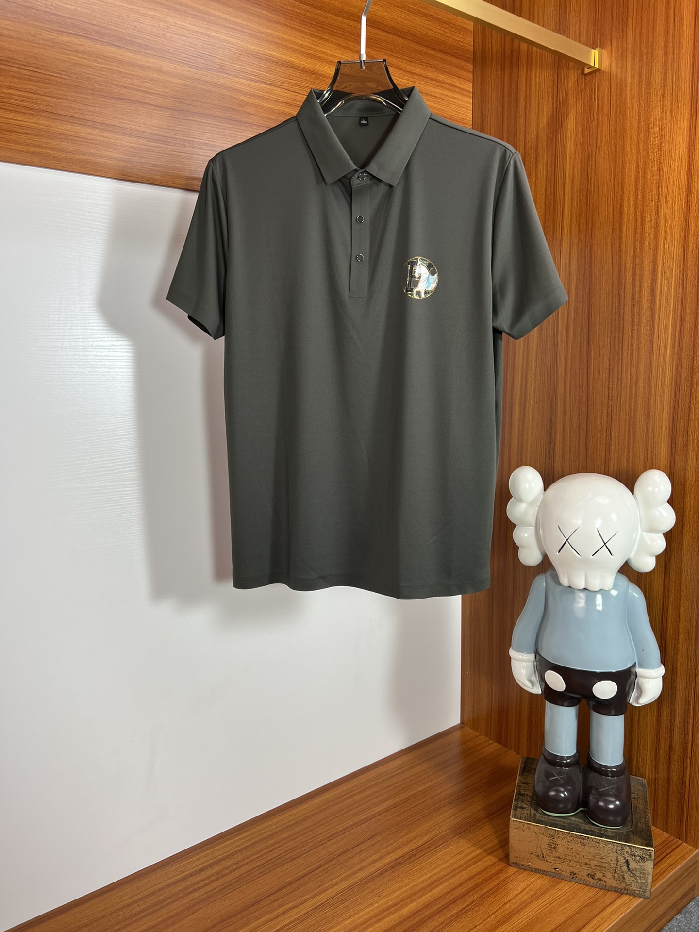 高品質♪♪♪ 2024 エルメス 新作 半袖Tシャツ 偽物 2色