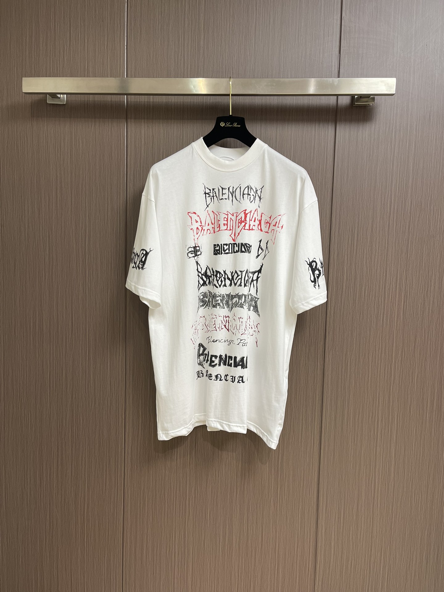 希少♪限定 2024 バレンシアガ 新作 半袖Tシャツ スーパーコピー