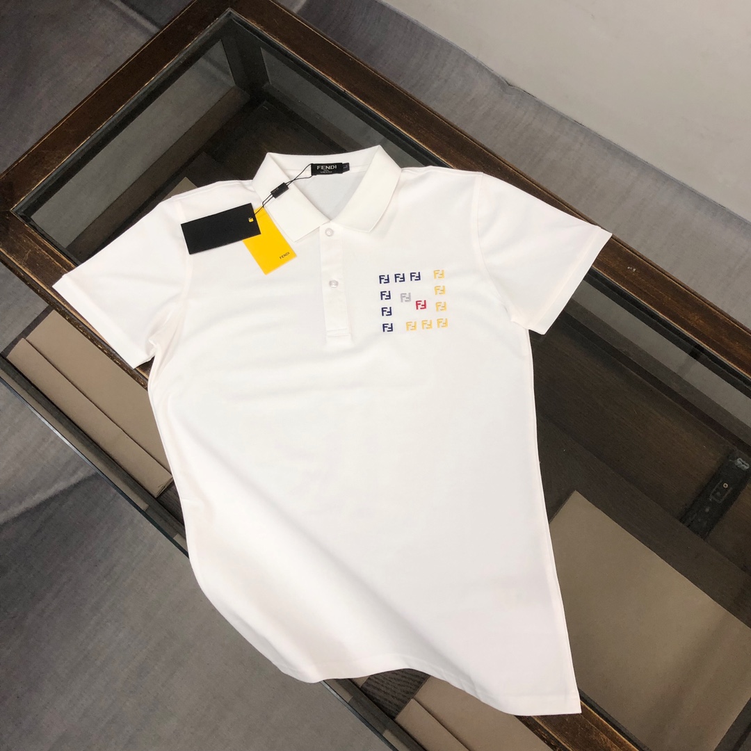 超希少！2024 フェンディ 新作 半袖Tシャツ スーパーコピー
