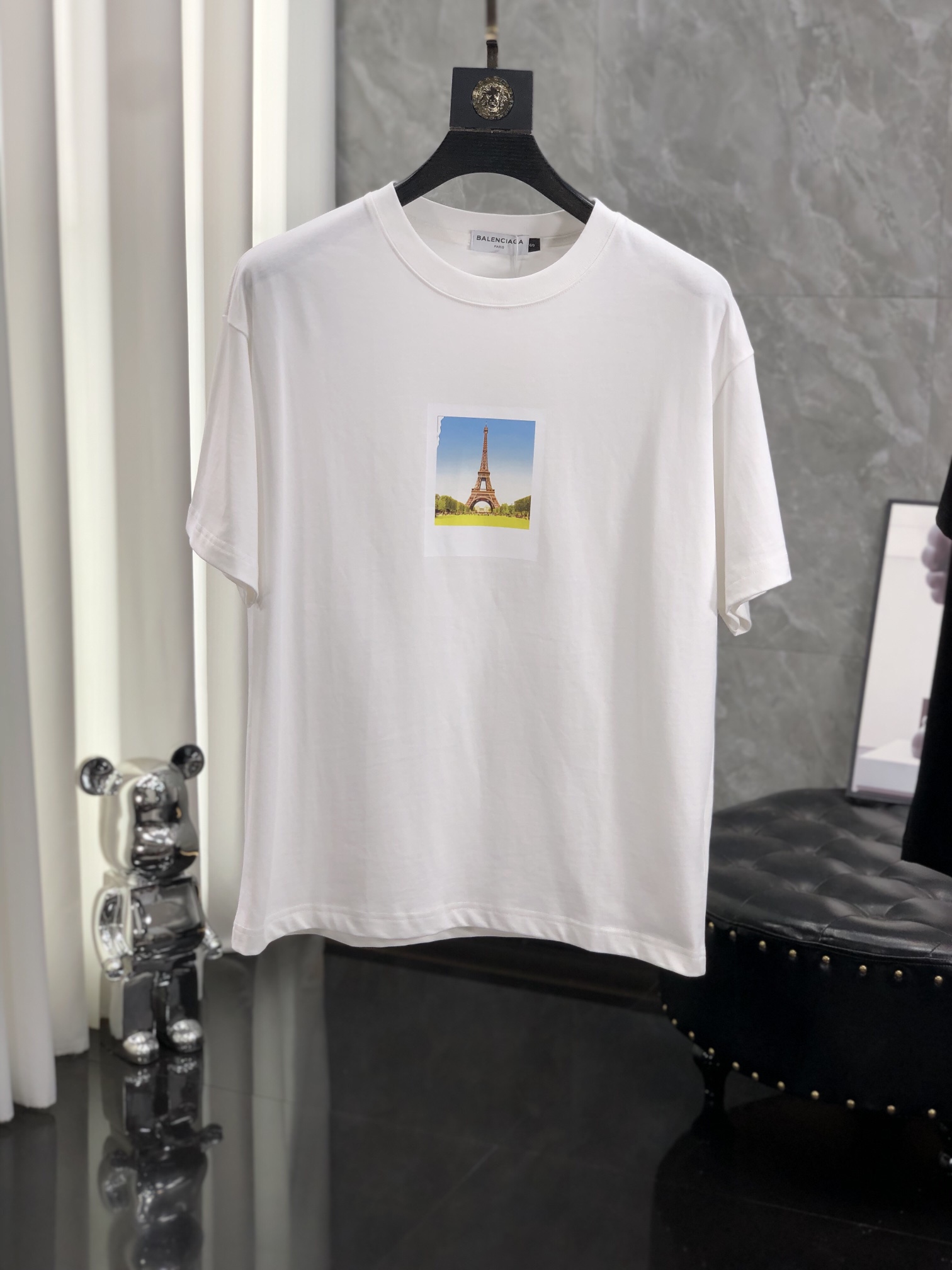 ☆超人気☆ 2024 バレンシアガ 新作 半袖Tシャツ 偽物 2色