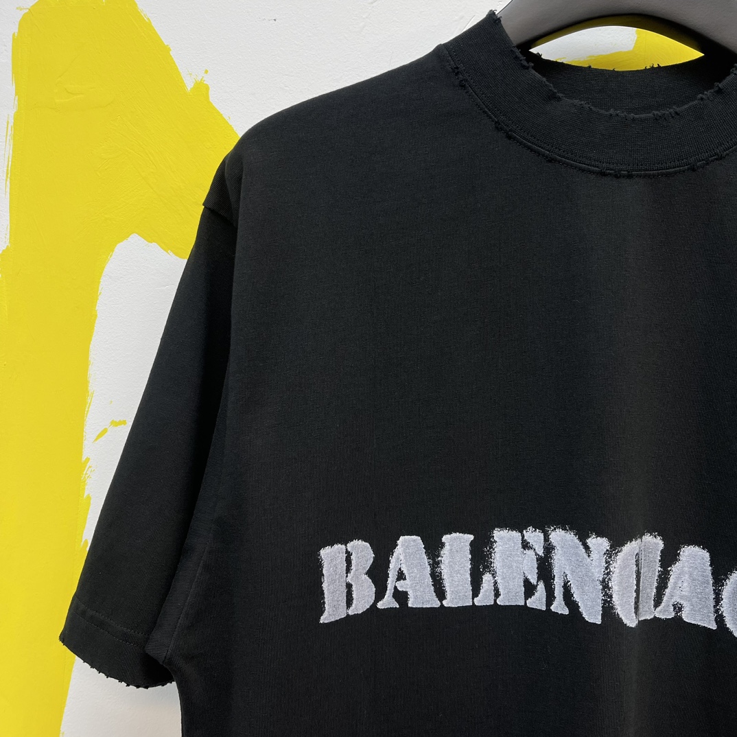 最安値挑戦 2024 バレンシアガ 新作 半袖Tシャツ コピー