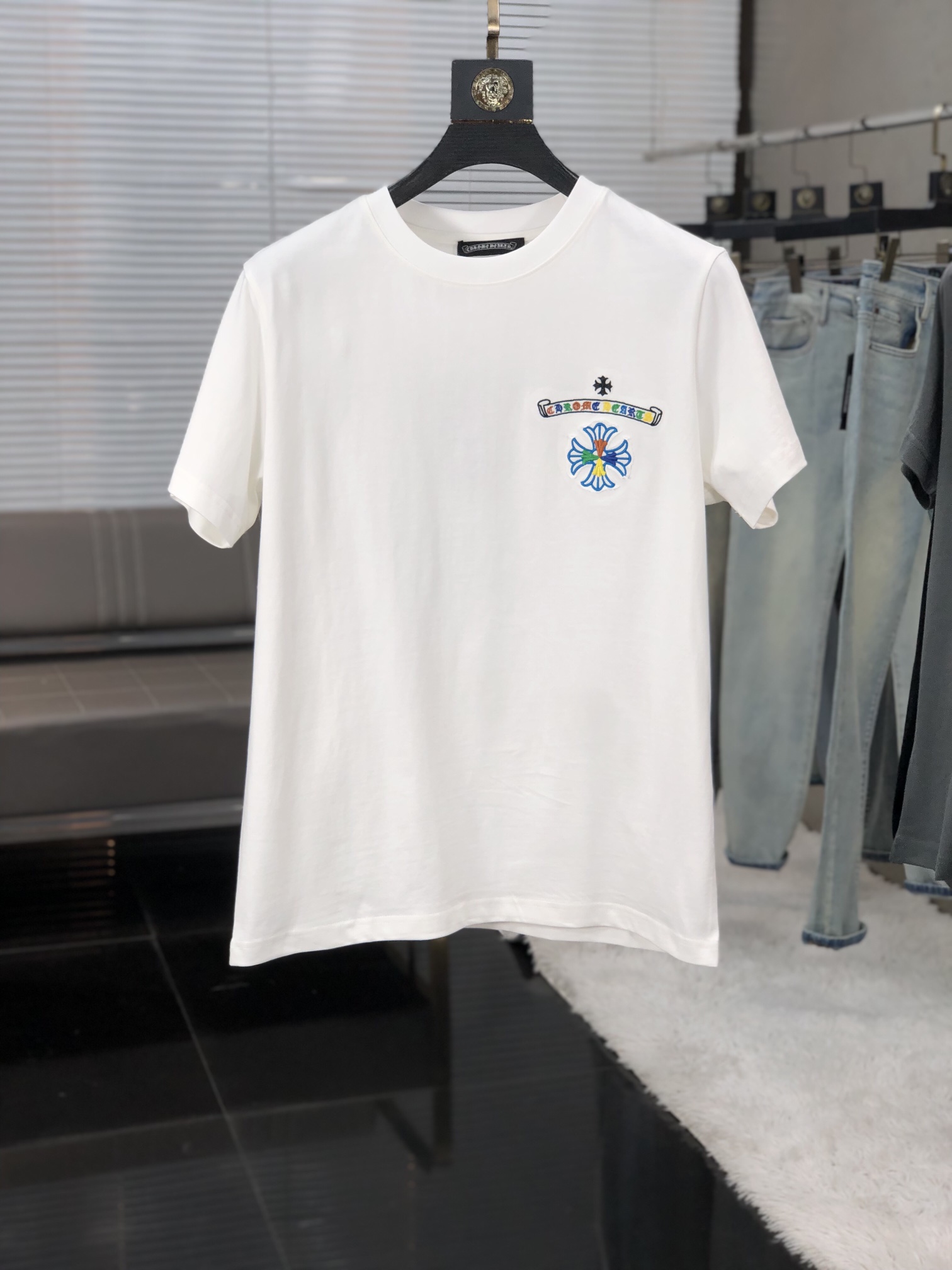 すぐ届く 2024 クロムハーツ 新作 半袖Tシャツ 偽物 3色