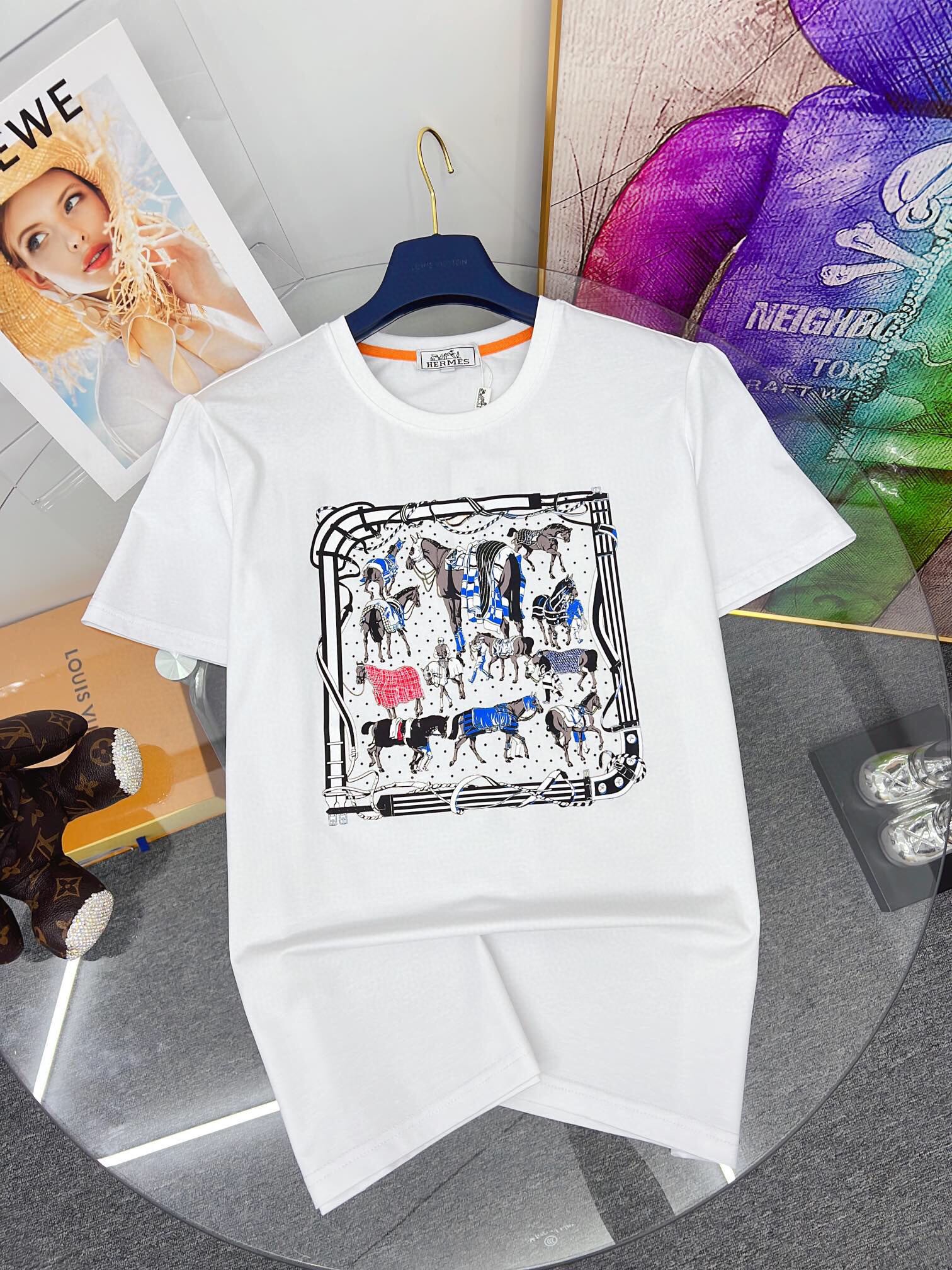 激安価格！2024 エルメス 新作 半袖Tシャツ スーパーコピー 2色
