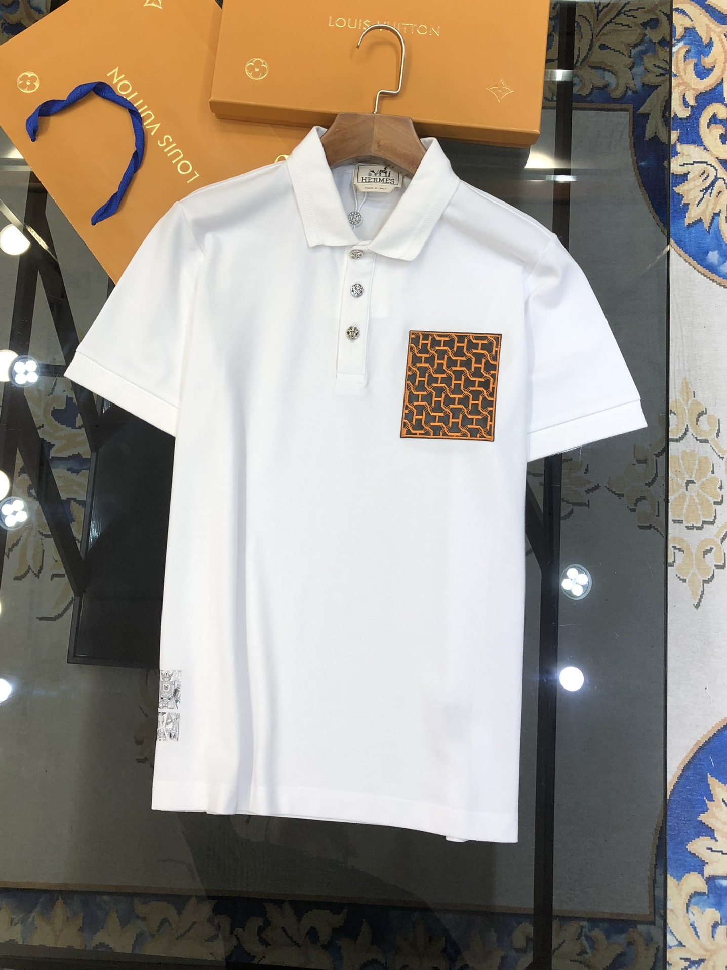注目度抜群！2024 エルメス 新作 半袖Tシャツ スーパーコピー 3色