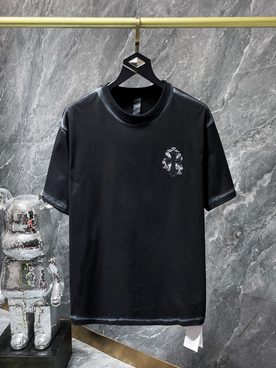 目を惹くカラー 2024 クロムハーツ 新作 半袖Tシャツ コピー