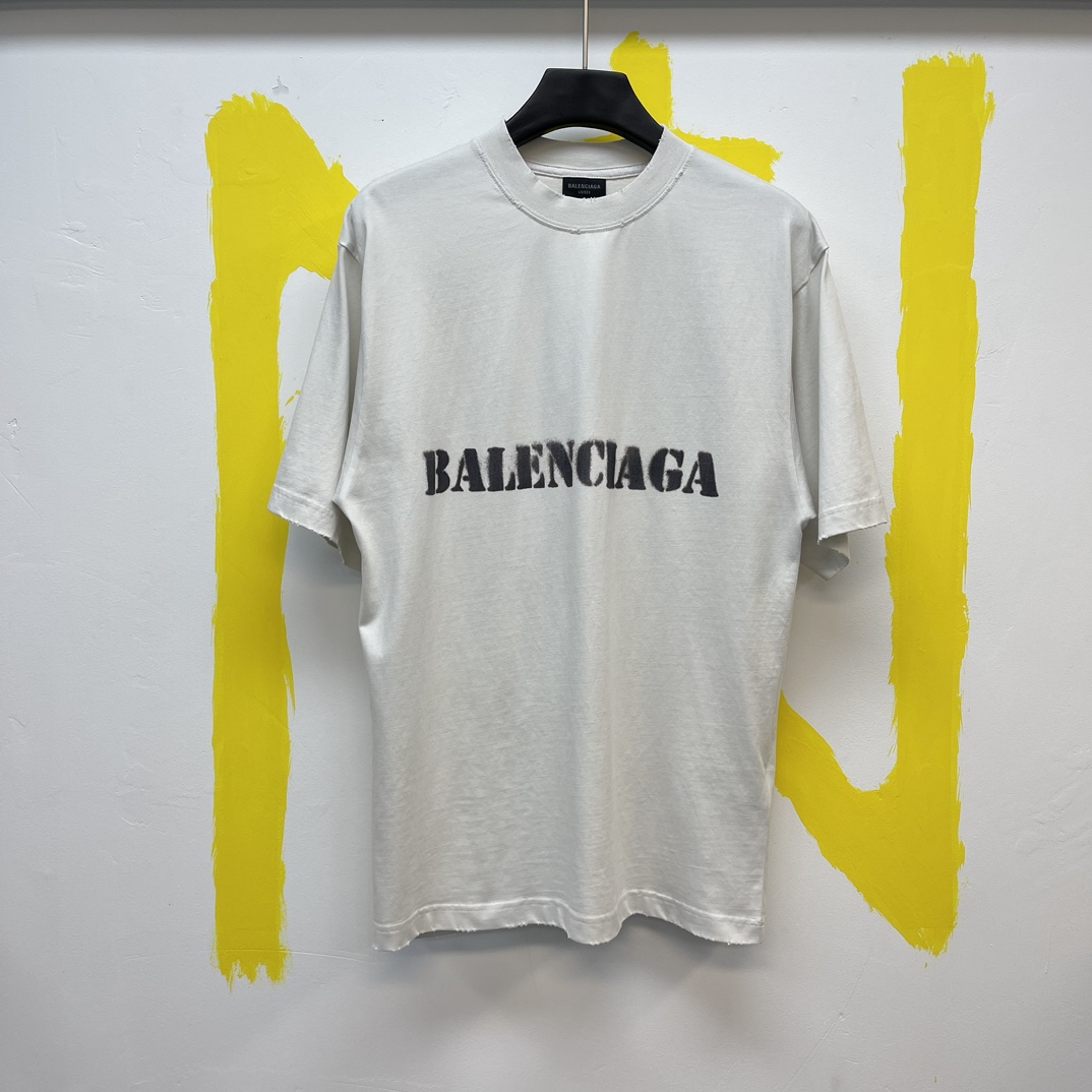 超希少！2024 バレンシアガ 新作 半袖Tシャツ スーパーコピー