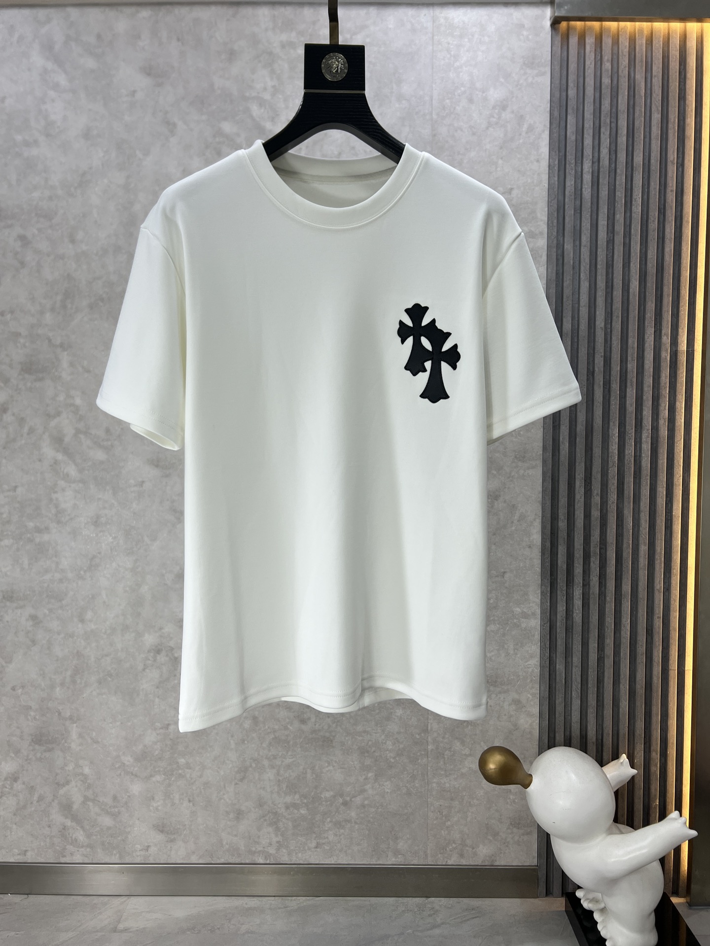 希少♪限定 2024 クロムハーツ 新作 半袖Tシャツ 偽物