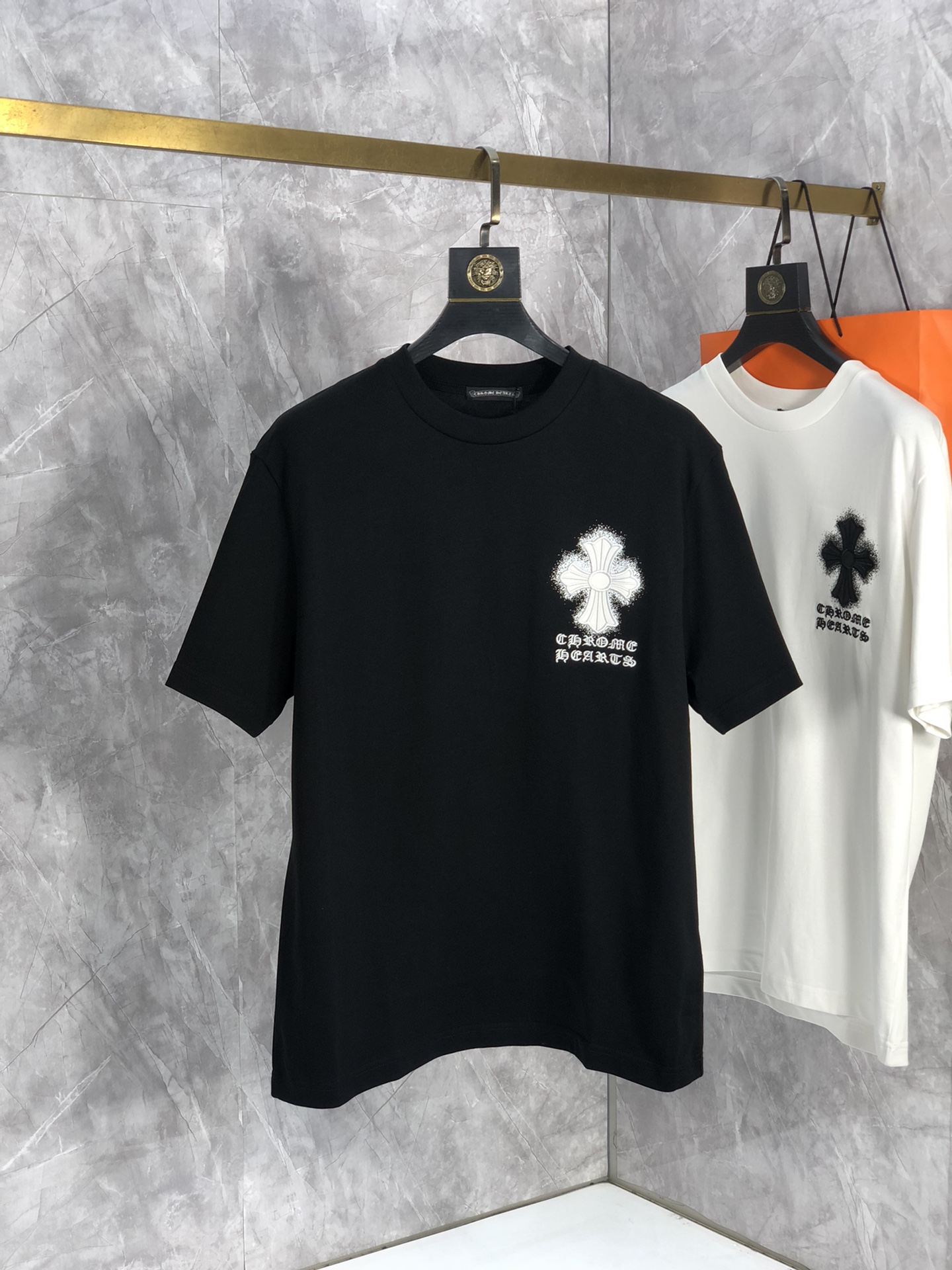 完売必至 2024 クロムハーツ 新作 半袖Tシャツ スーパーコピー 2色