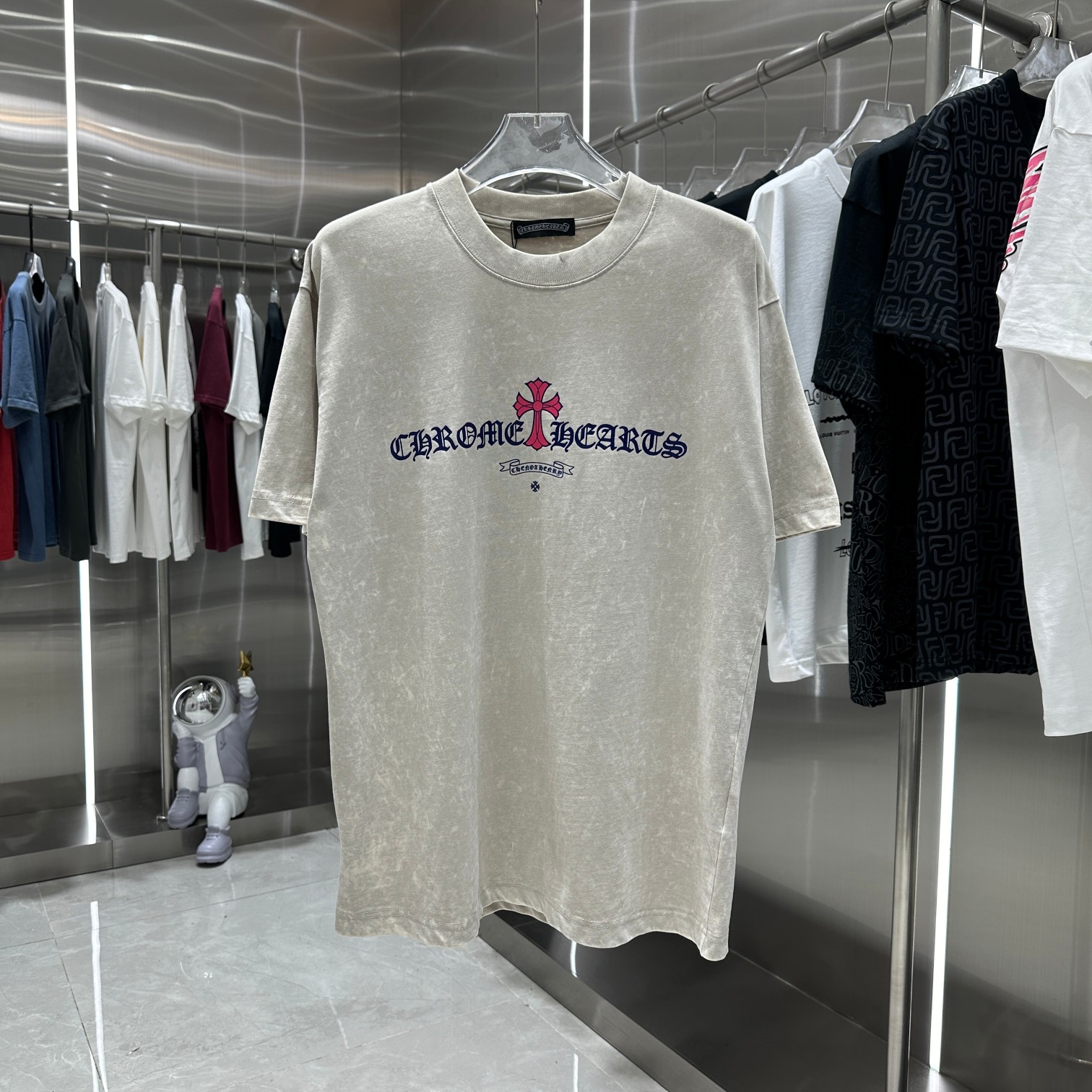 人気急上昇新作 2024 クロムハーツ 新作 半袖Tシャツ スーパーコピー