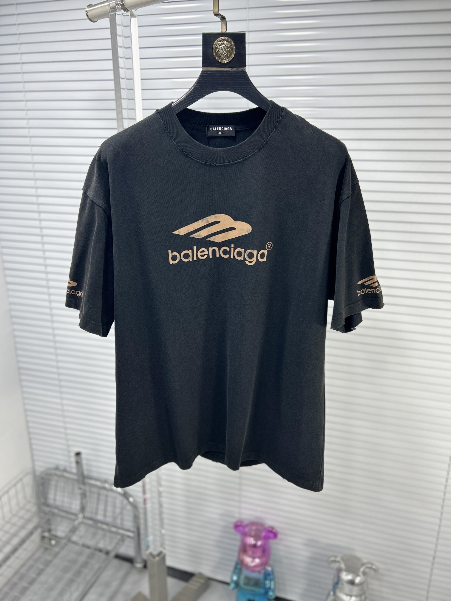 《人気★》2024 バレンシアガ 新作 半袖Tシャツ スーパーコピー