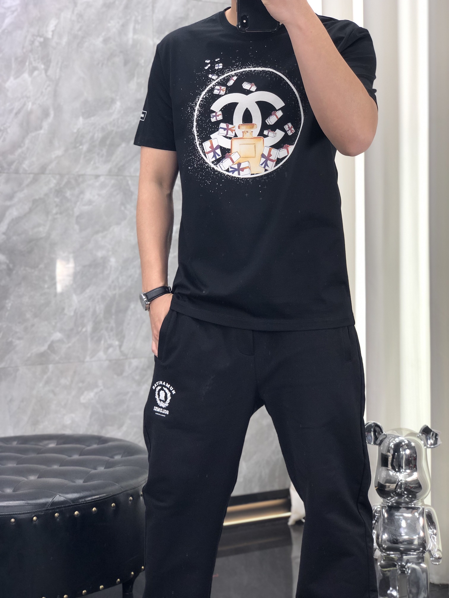 売上総額１位！2024 シャネル 新作 半袖Tシャツ 偽物 2色