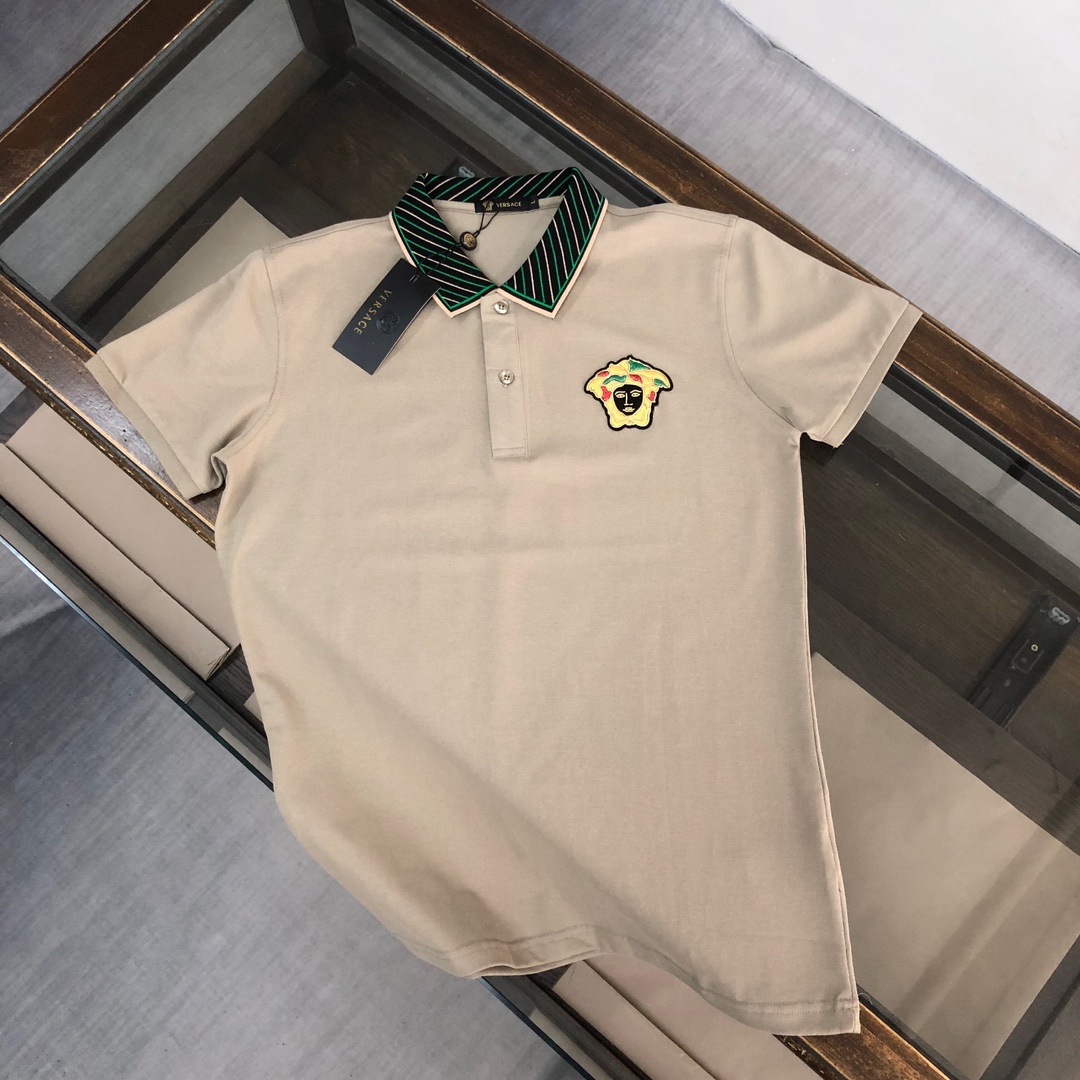 絶対欲しい！2024 ヴェルサーチェ 新作 半袖Tシャツ スーパーコピー