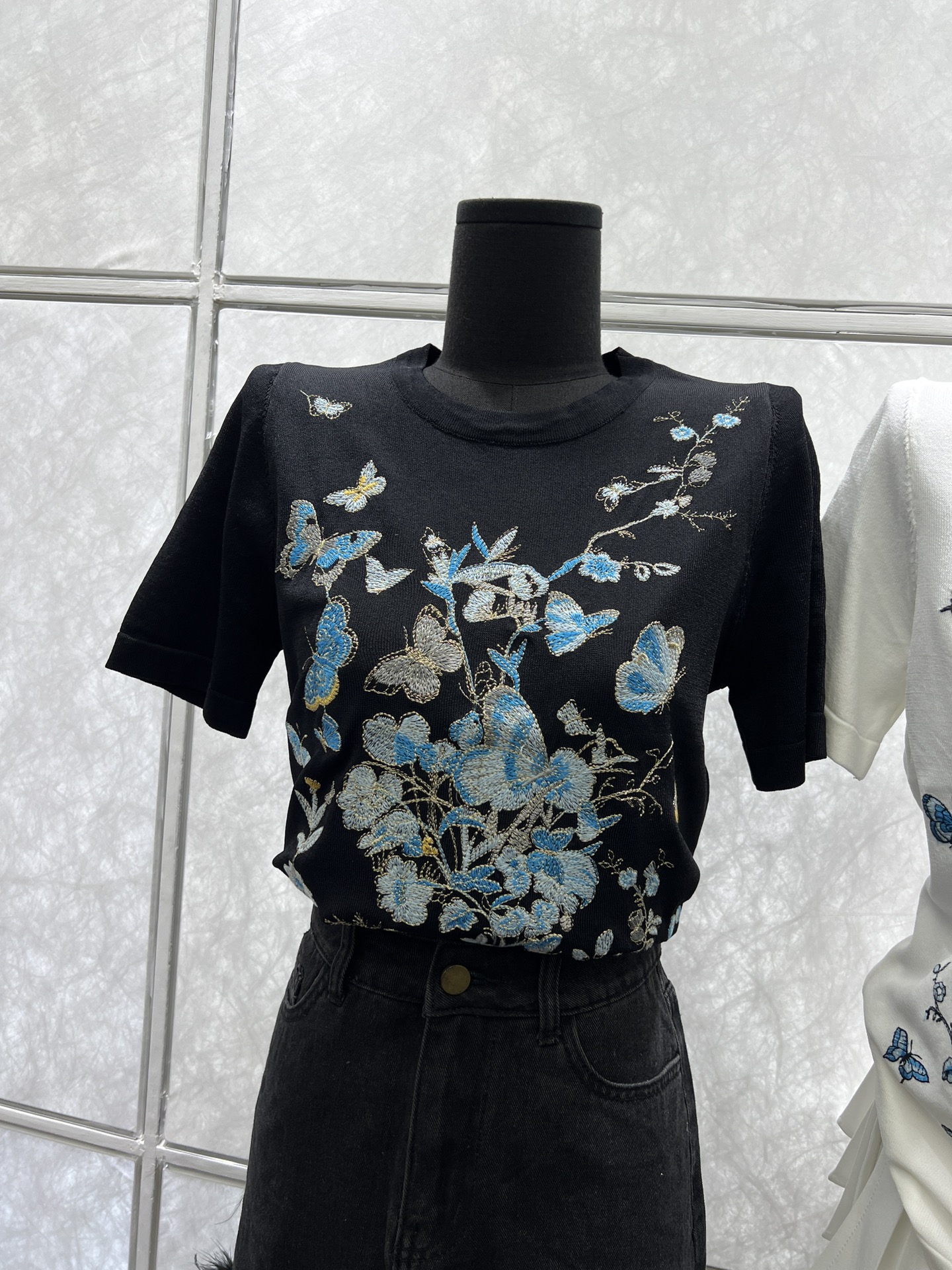 【使い勝手抜群】2024 ディオール 新作 半袖Tシャツ スーパーコピー 2色