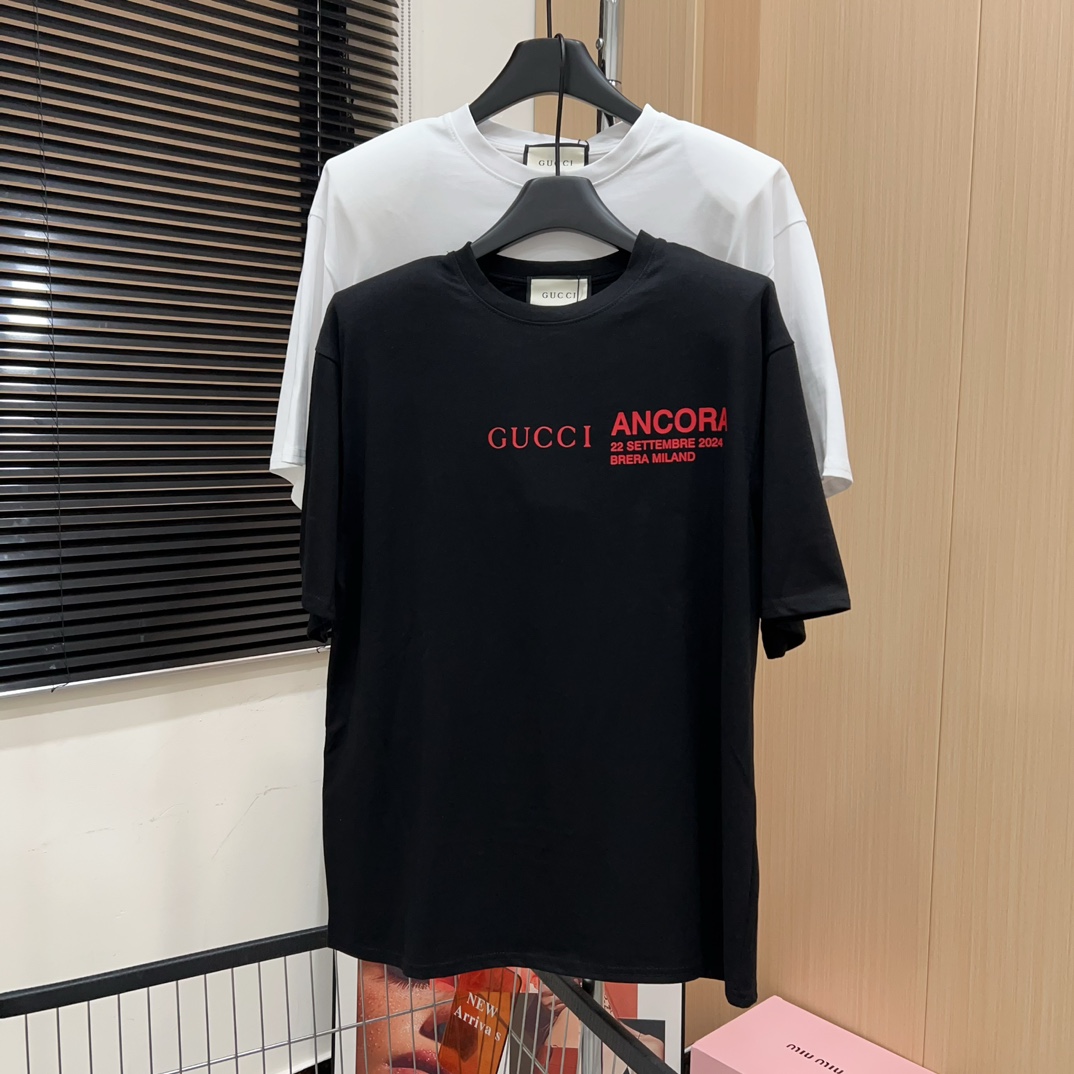 注目度抜群！2024 グッチ 新作 半袖Tシャツ 偽物 2色