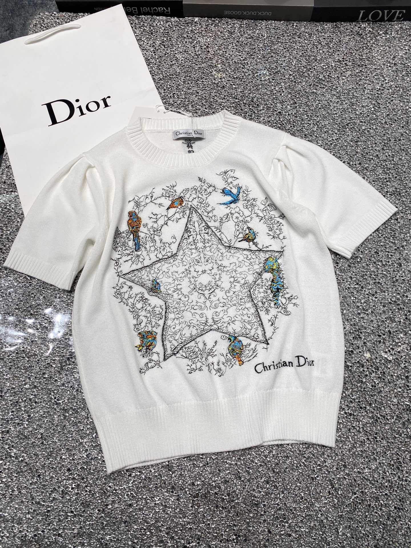 【即発】★ 2024 ディオール 新作 半袖Tシャツ コピー 2色