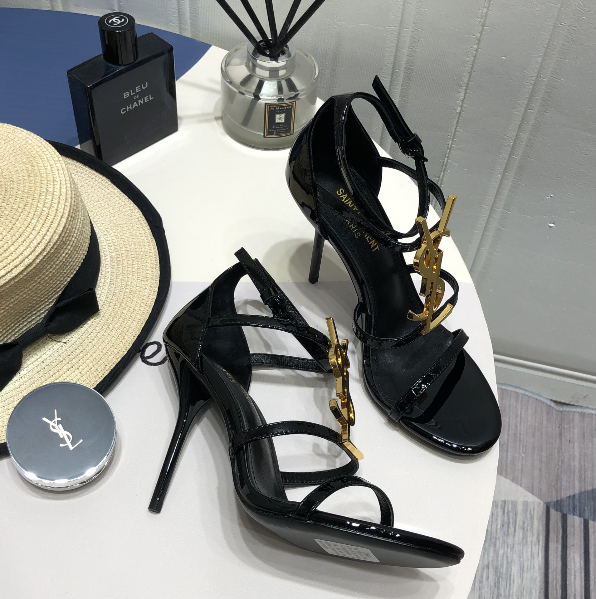 日本未入荷 2024新作 サンローラン ハイヒール コピー ヒール10.5cm