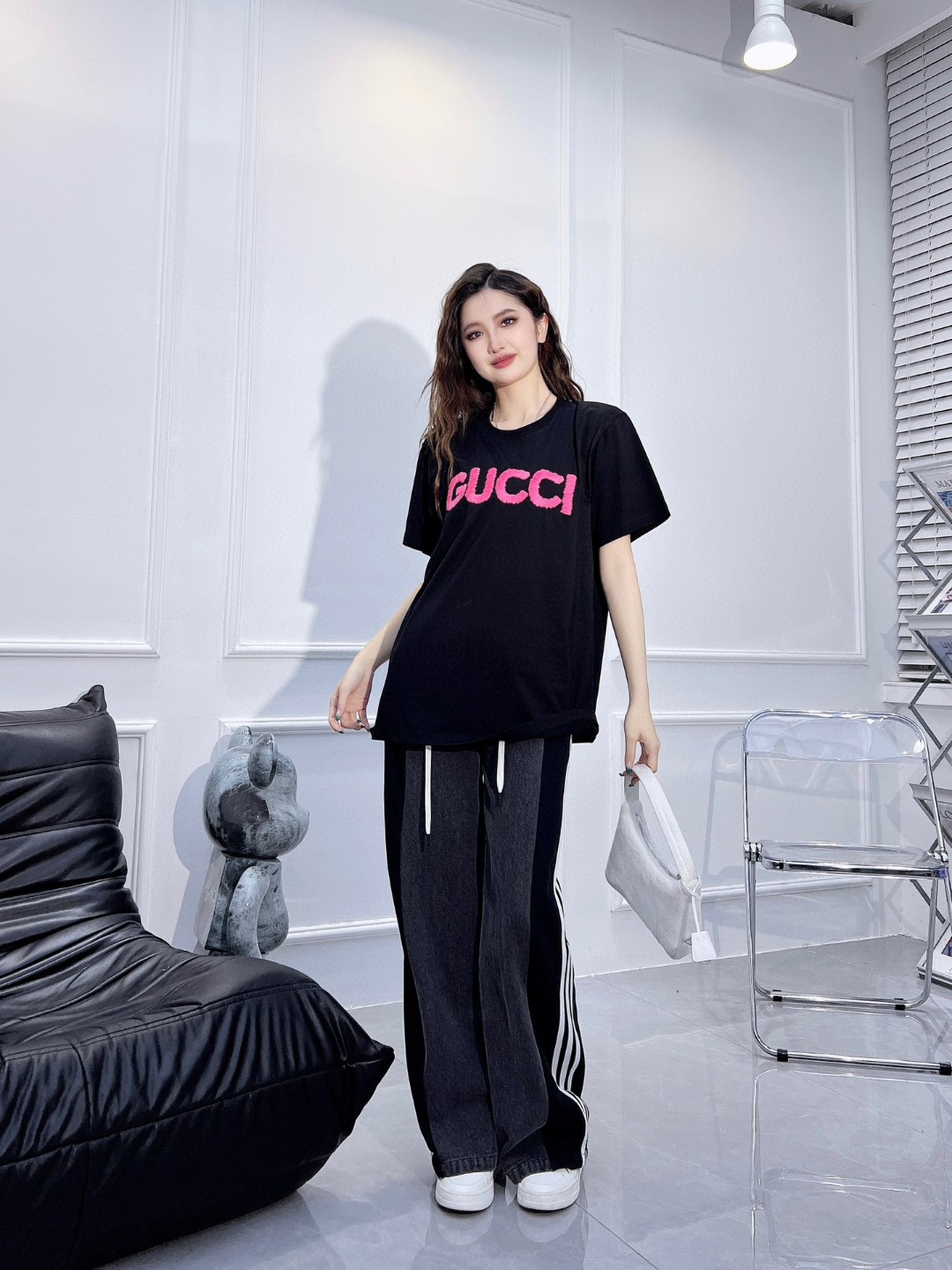 世界中で大人気♪ 2024 グッチ 新作 半袖Tシャツ 偽物
