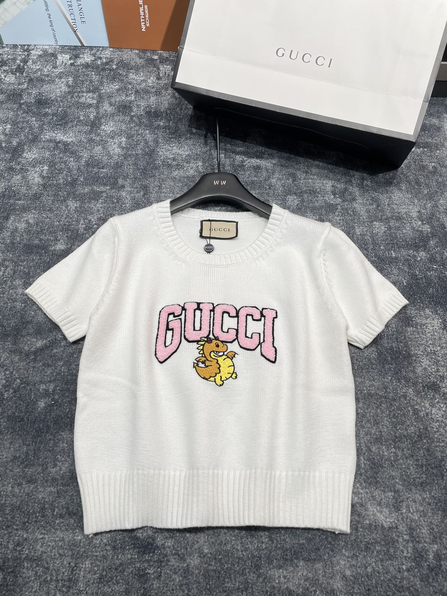 人気No1★ 2024 グッチ 新作 半袖Tシャツ コピー