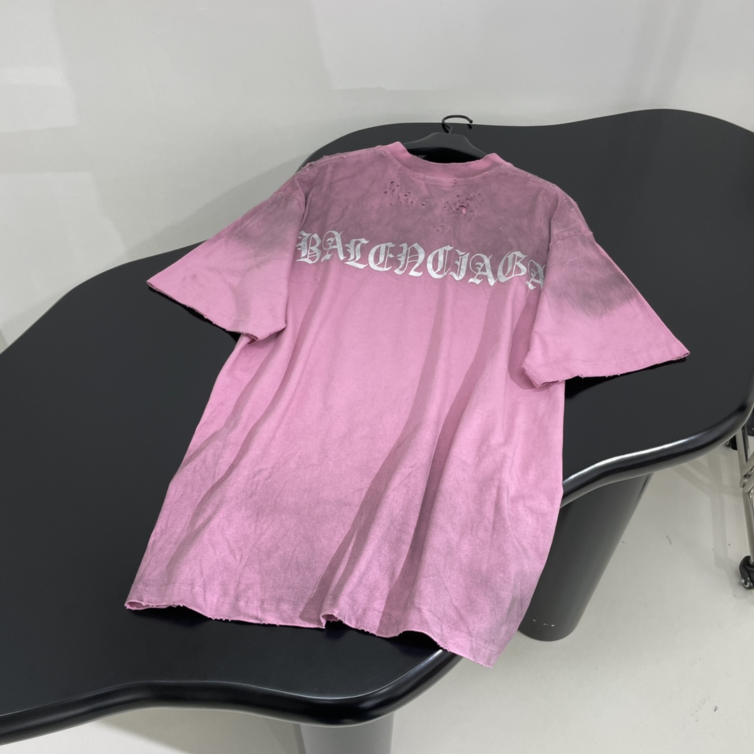 超希少！2024 バレンシアガ 新作 半袖Tシャツ コピー