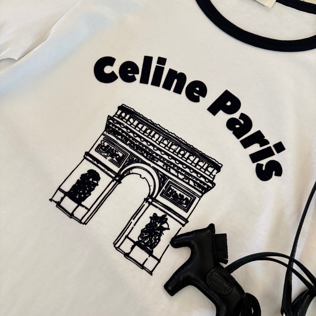 【使い勝手抜群】2024 セリーヌ 新作 半袖Tシャツ コピー