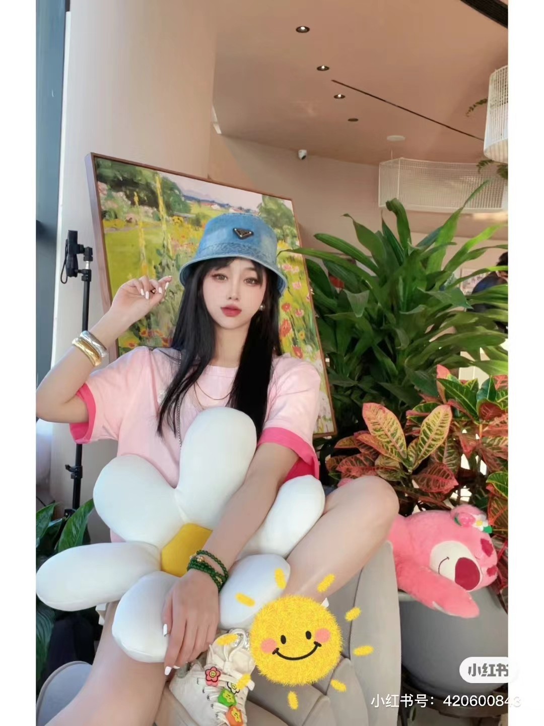 累積売上総額第１位！2024 セリーヌ 新作 半袖Tシャツ 偽物