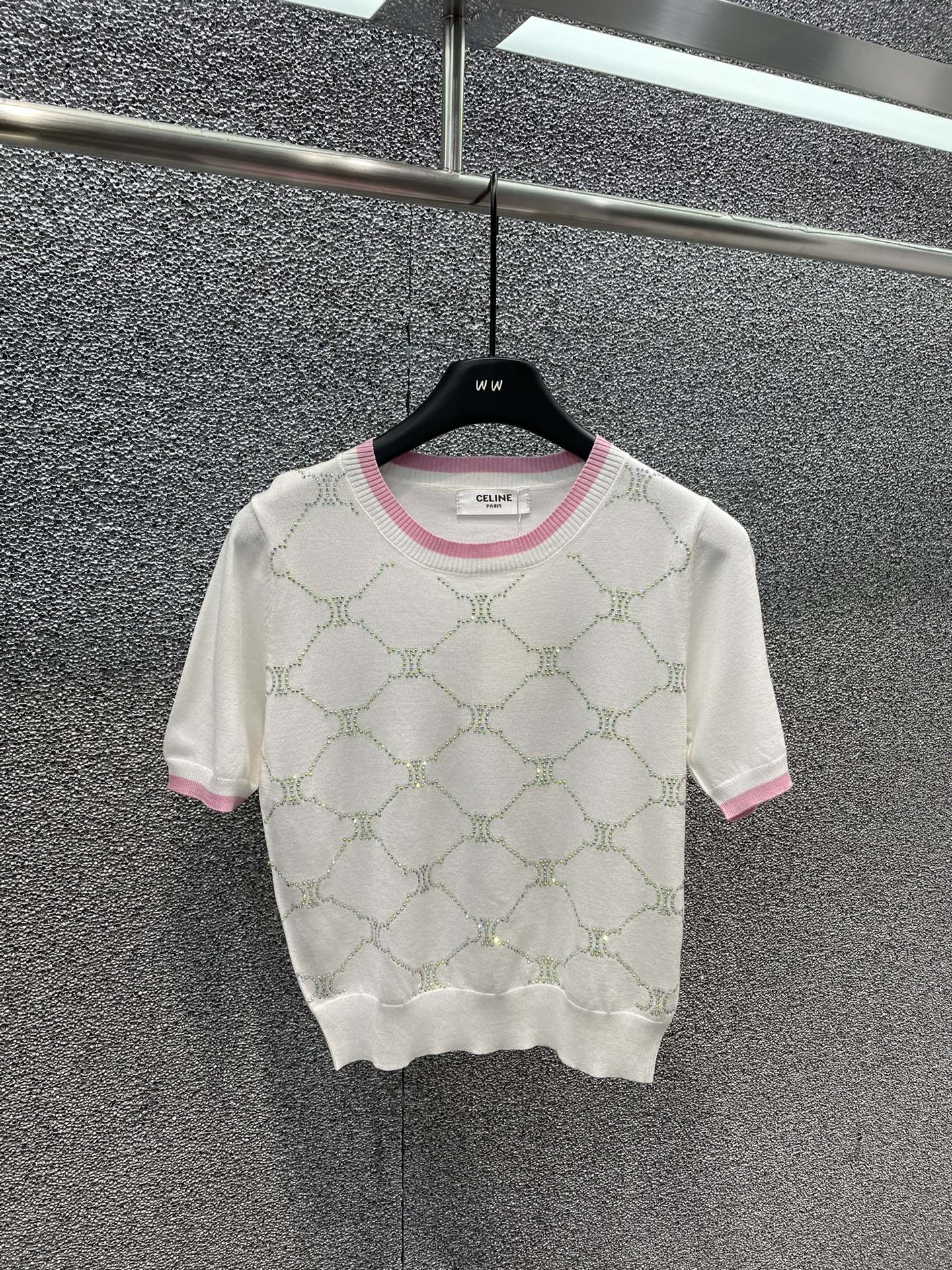送料込 2024 セリーヌ 新作 半袖Tシャツ コピー 3色
