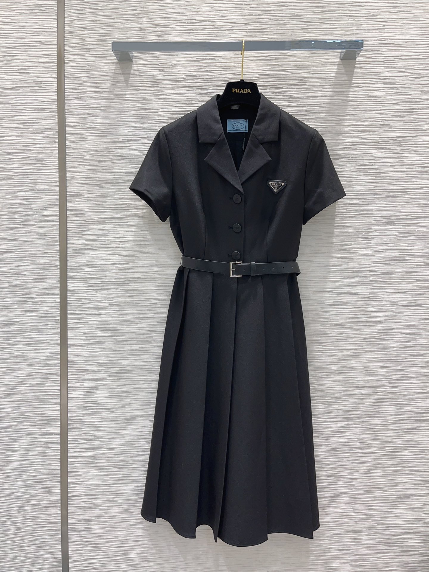 送料込 2024 プラダ 新作 スカート コピー