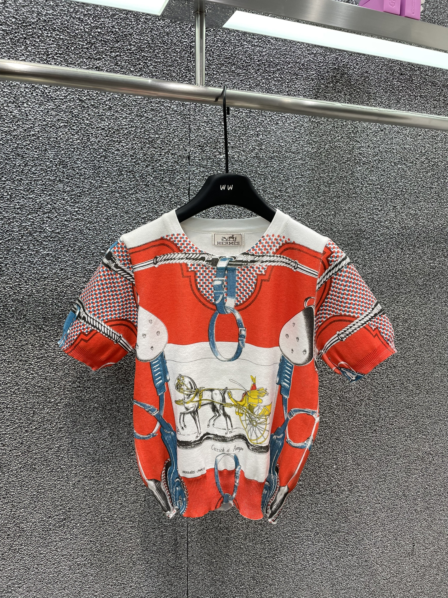 売上総額１位！2024 エルメス 新作 半袖Tシャツ 偽物