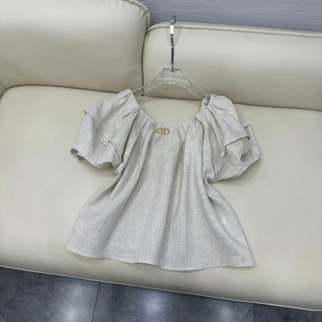 注目度抜群！2024 ヴァレンティノ 新作 半袖Tシャツ 偽物 3色