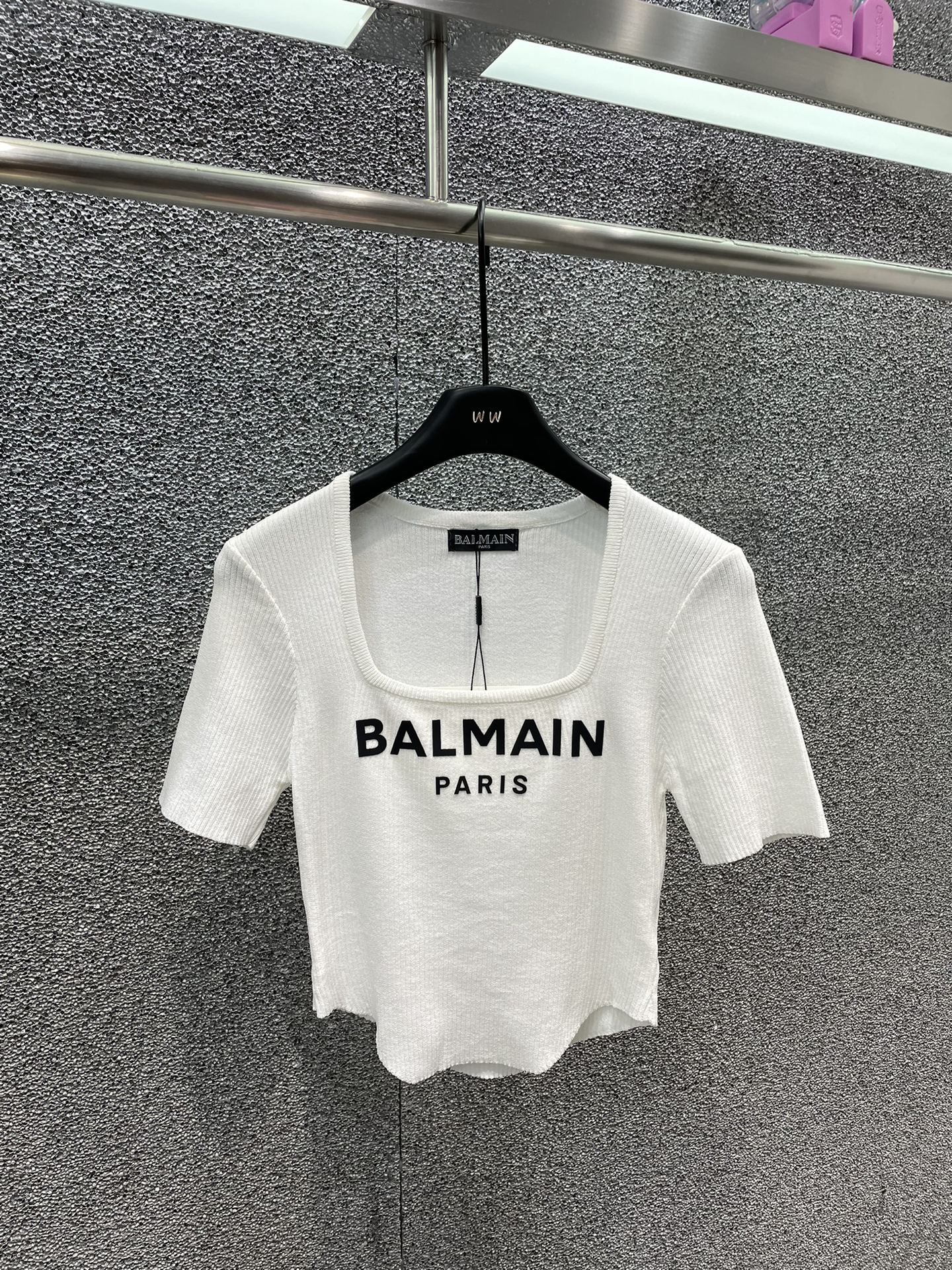 ★日本!!人気！2024 バルマン 新作 半袖Tシャツ コピー 3色