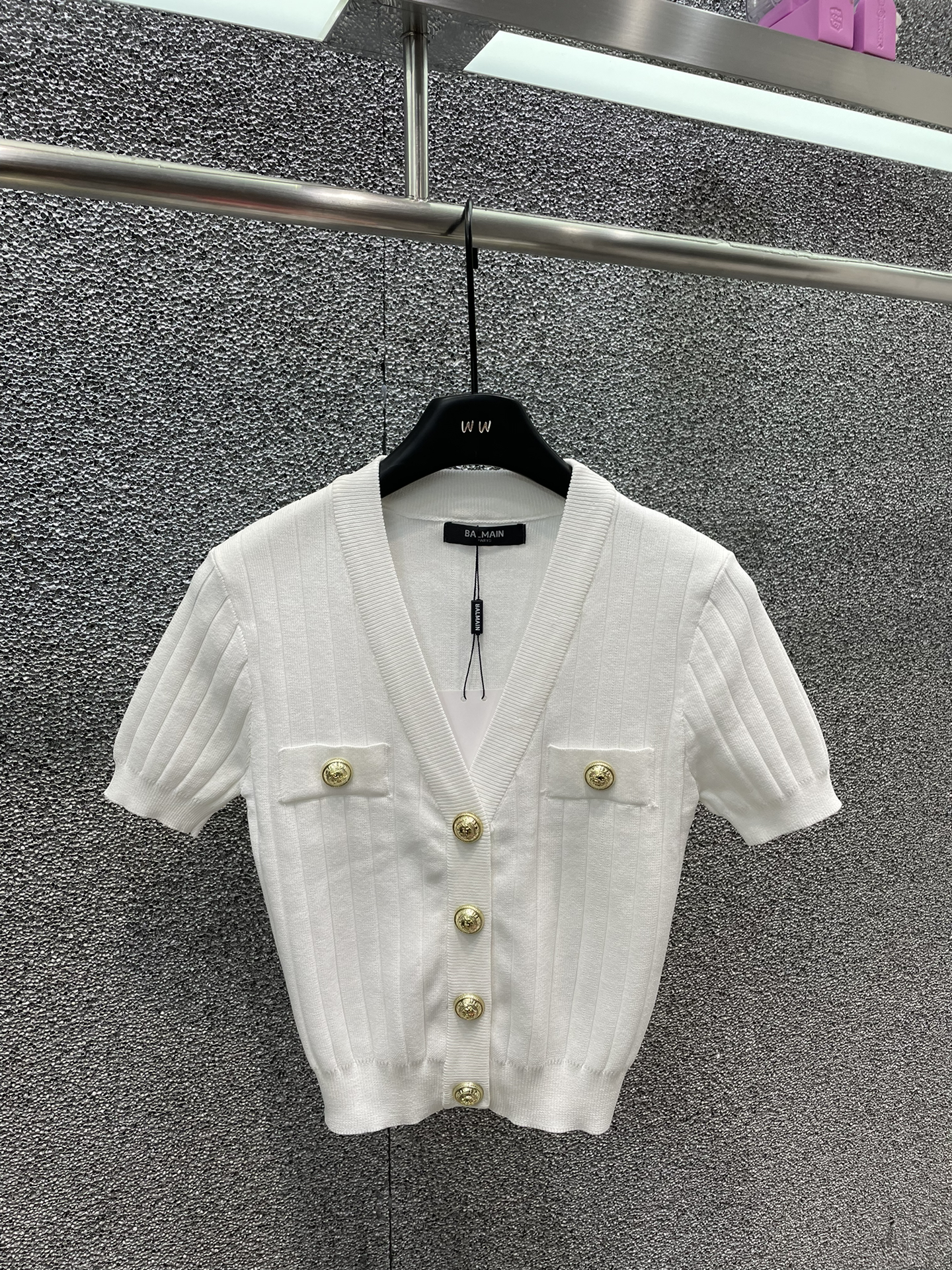 注目度抜群！2024 バルマン 新作 半袖Tシャツ 偽物 3色