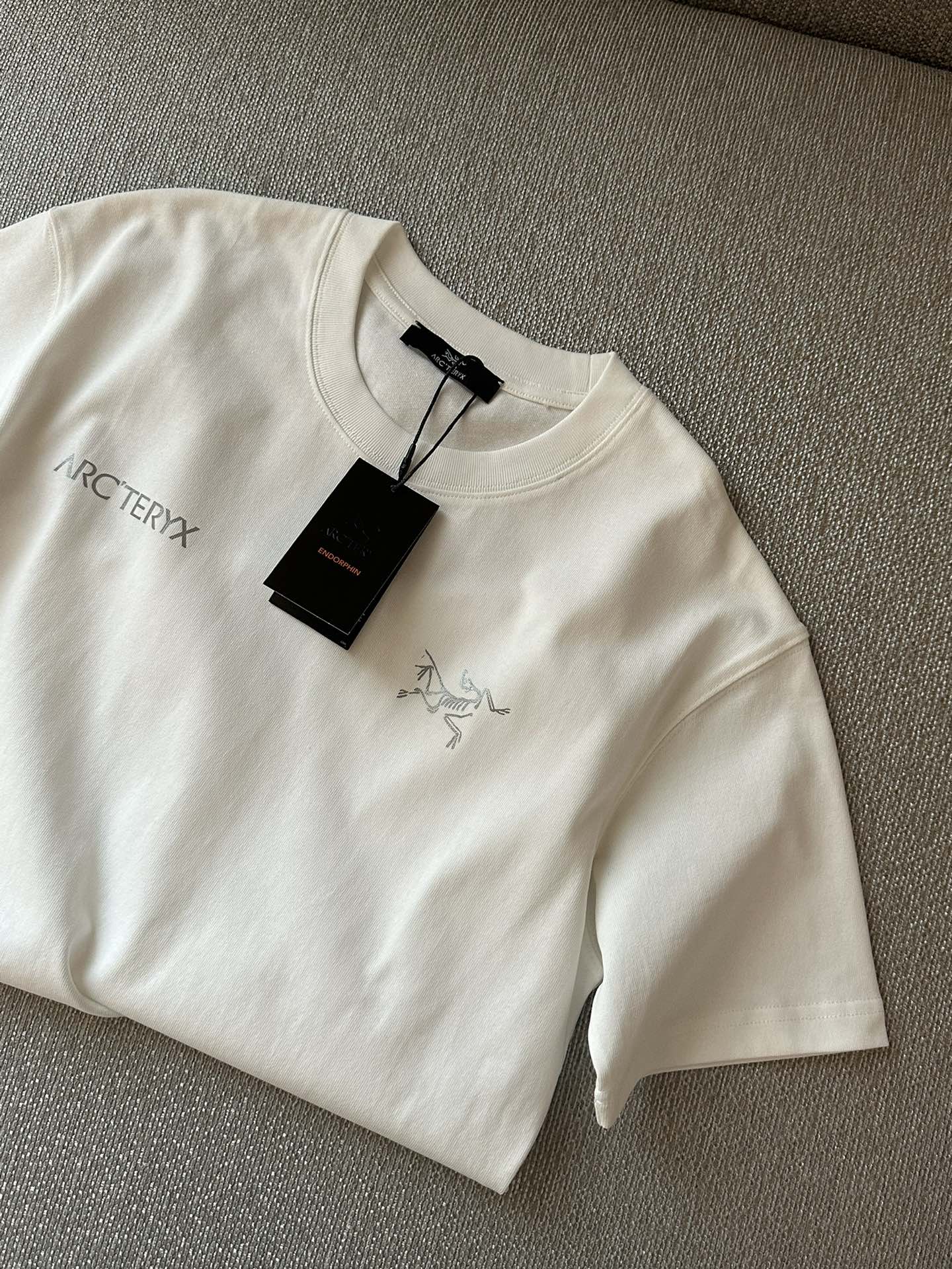 人気爆発☆ 2024 アークテリクス 新作 半袖Tシャツ コピー