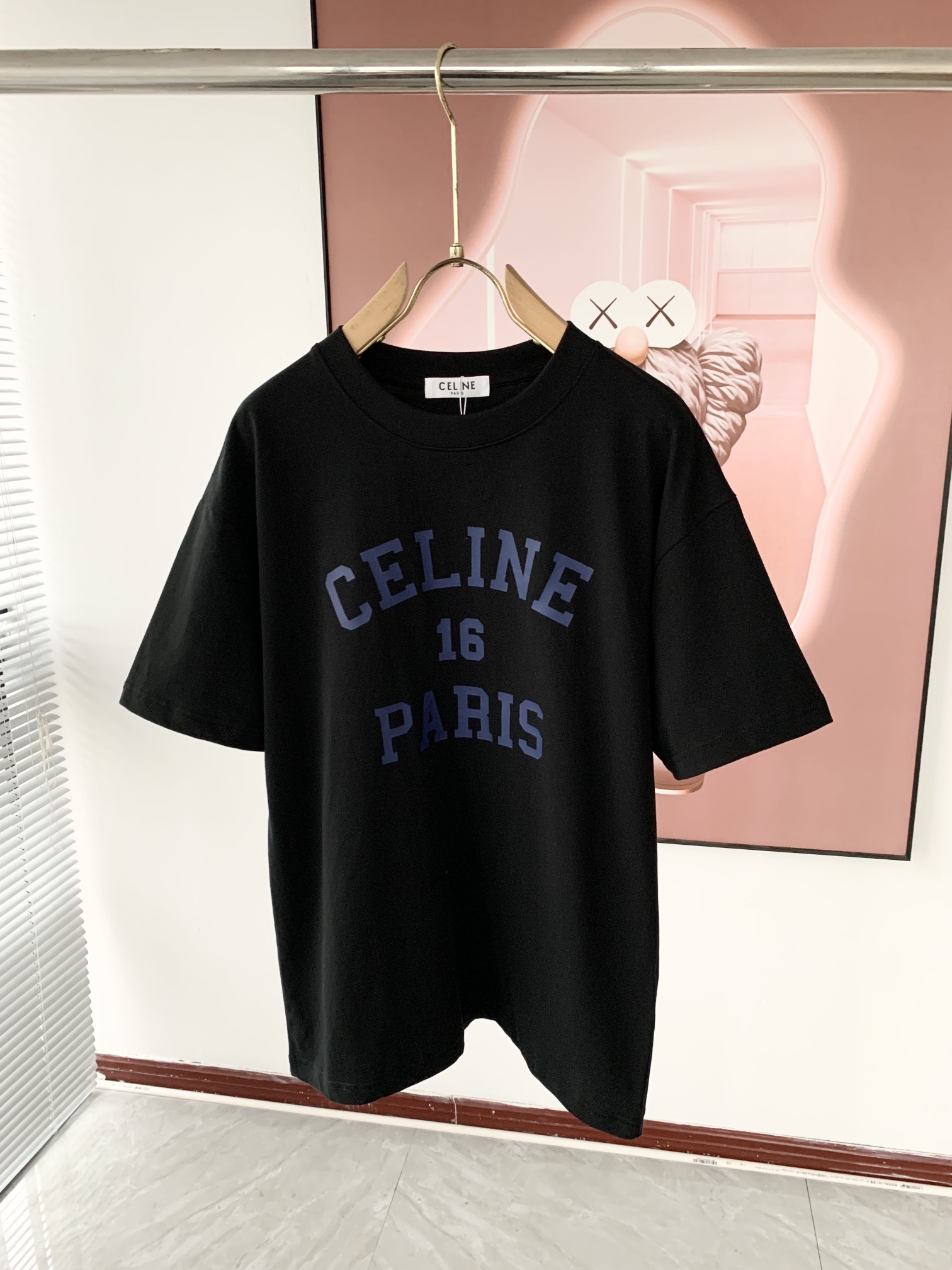 すぐ届く2024 セリーヌ 新作 半袖Tシャツ コピー