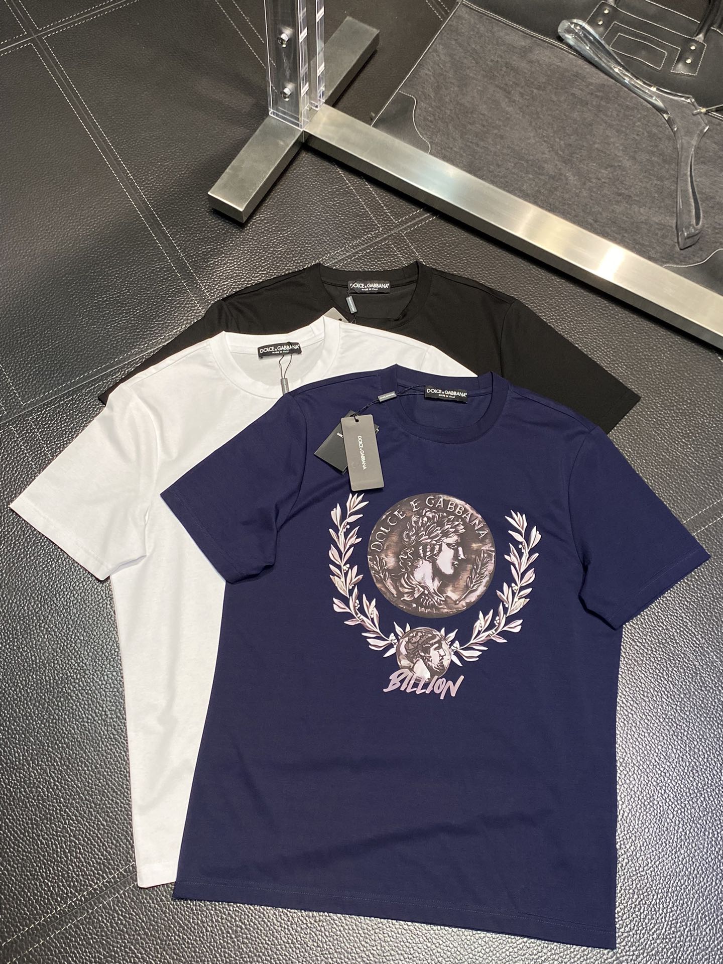 高品質 2024 ドルチェ&ガッバーナ 新作 半袖Tシャツ コピー 3色
