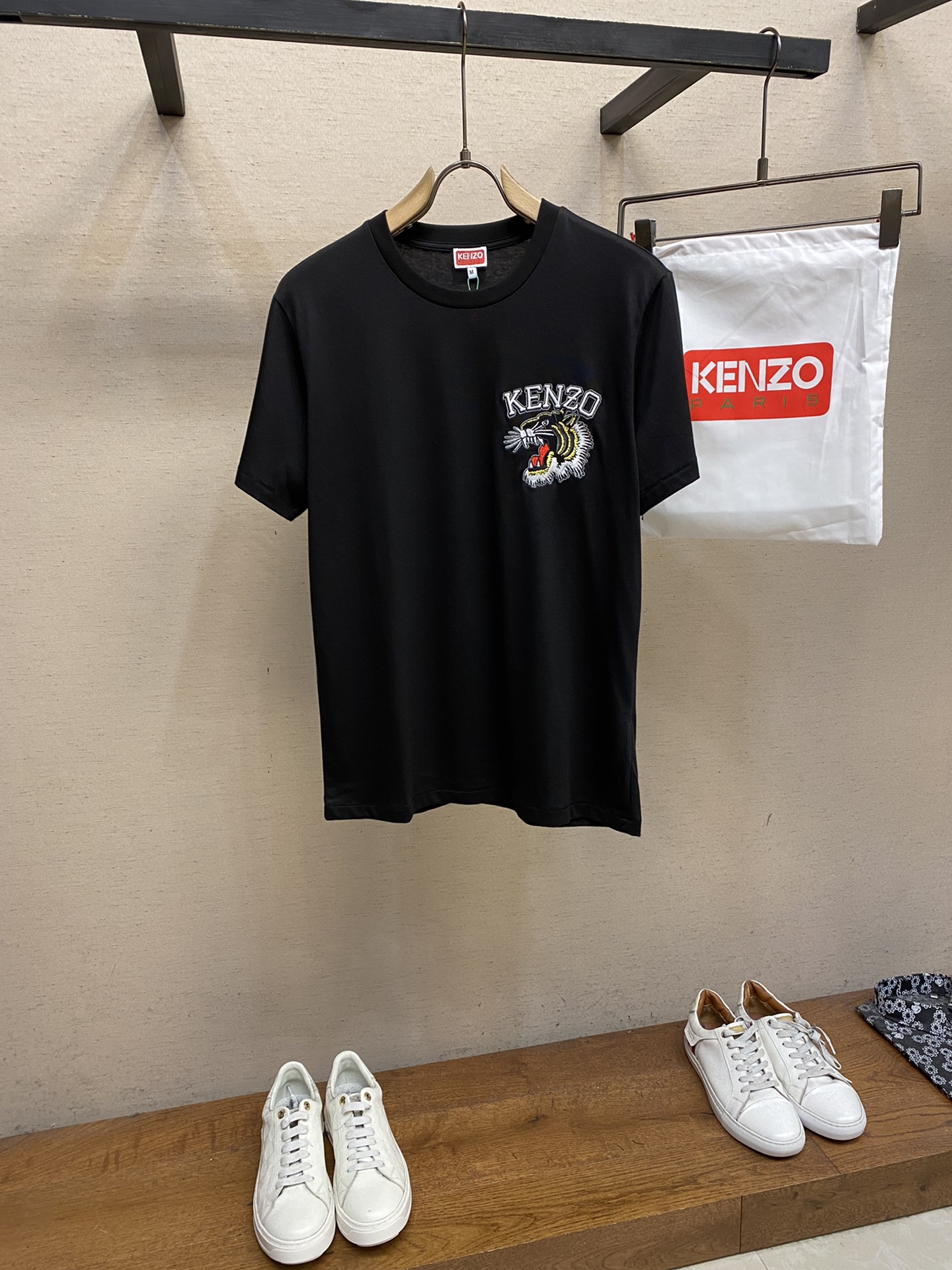 絶対欲しい！2024 ケンゾー 新作 半袖Tシャツ スーパーコピー