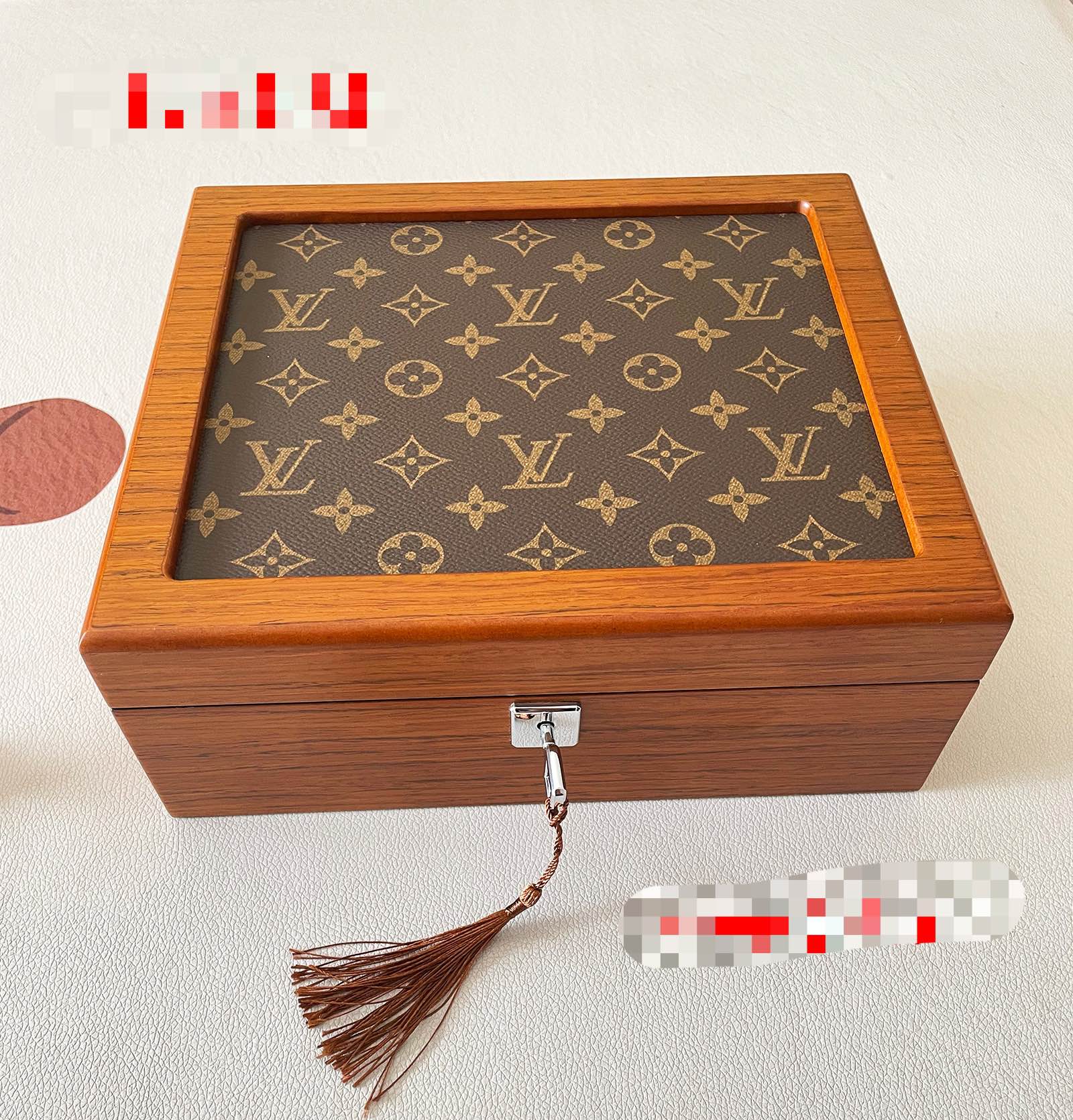 入手困難品！ルイヴィトン 2024新作 小物入れ収納ボックス 新居寝具用品 8つの時計ケースです