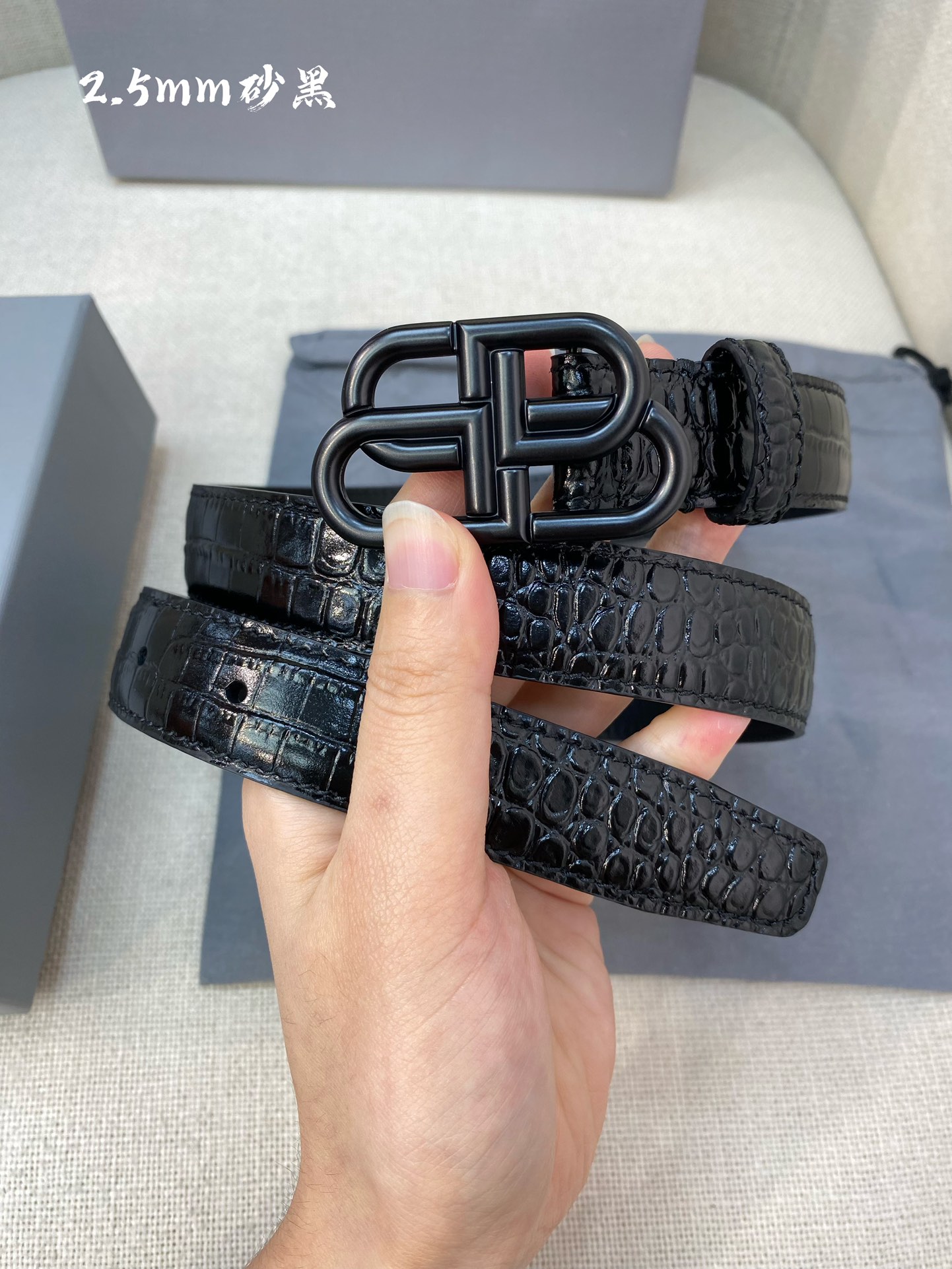 即発送！バレンシアガ 新作 メンズベルト 偽物 25mm