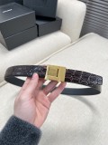 目を惹くカラー イヴサンローラン 新作 レディースベルト 偽物 30mm