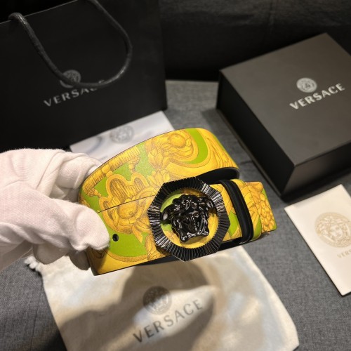 注目アイテム☆ ヴェルサーチェ 新作 メンズベルト スーパーコピー 40mm