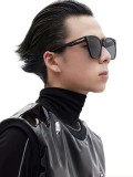《人気★》2024 グッチ 新作 男女兼用サングラス スーパーコピー 2色