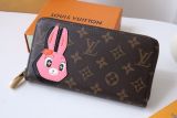 目を惹くカラー ルイヴィトン 長財布 偽物 M83689