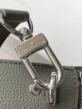 絶対欲しい！ルイヴィトン メンズ ショルダーバッグ 偽物 M83560