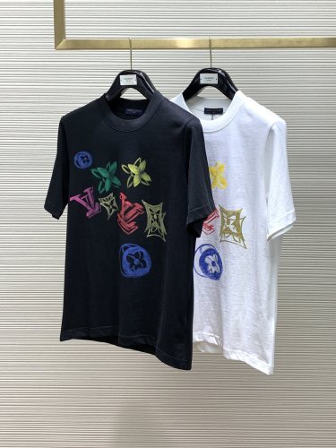 高品質 2024 ルイヴィトン 新作 半袖Tシャツ コピー